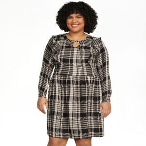 Time and Tru black and cream plaid ruffle dress. XL 16/18